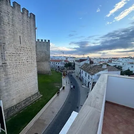 Castle House Center Feriehus Loulé