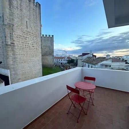 Feriehus Castle House Center *