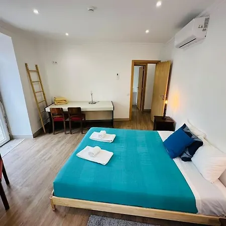 Castle House Center בית נופש