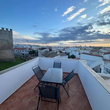 Castle House Center * Loule