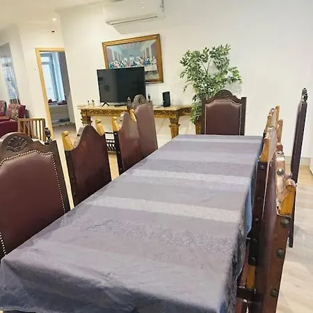 Castle House Center * Loule