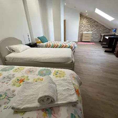 Castle House Center בית נופש