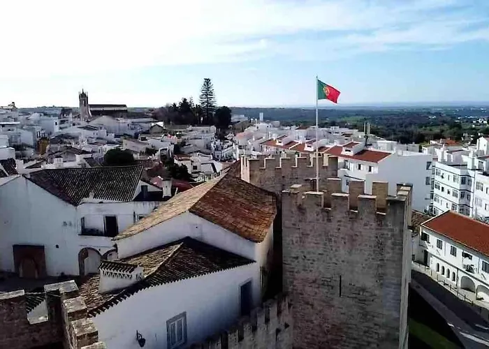Castle House Center Loulé